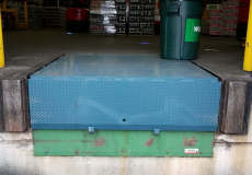 Hydraulic-Dock-Leveler-1